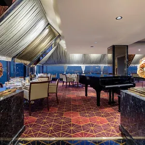 Hotell Hilton, Izmir